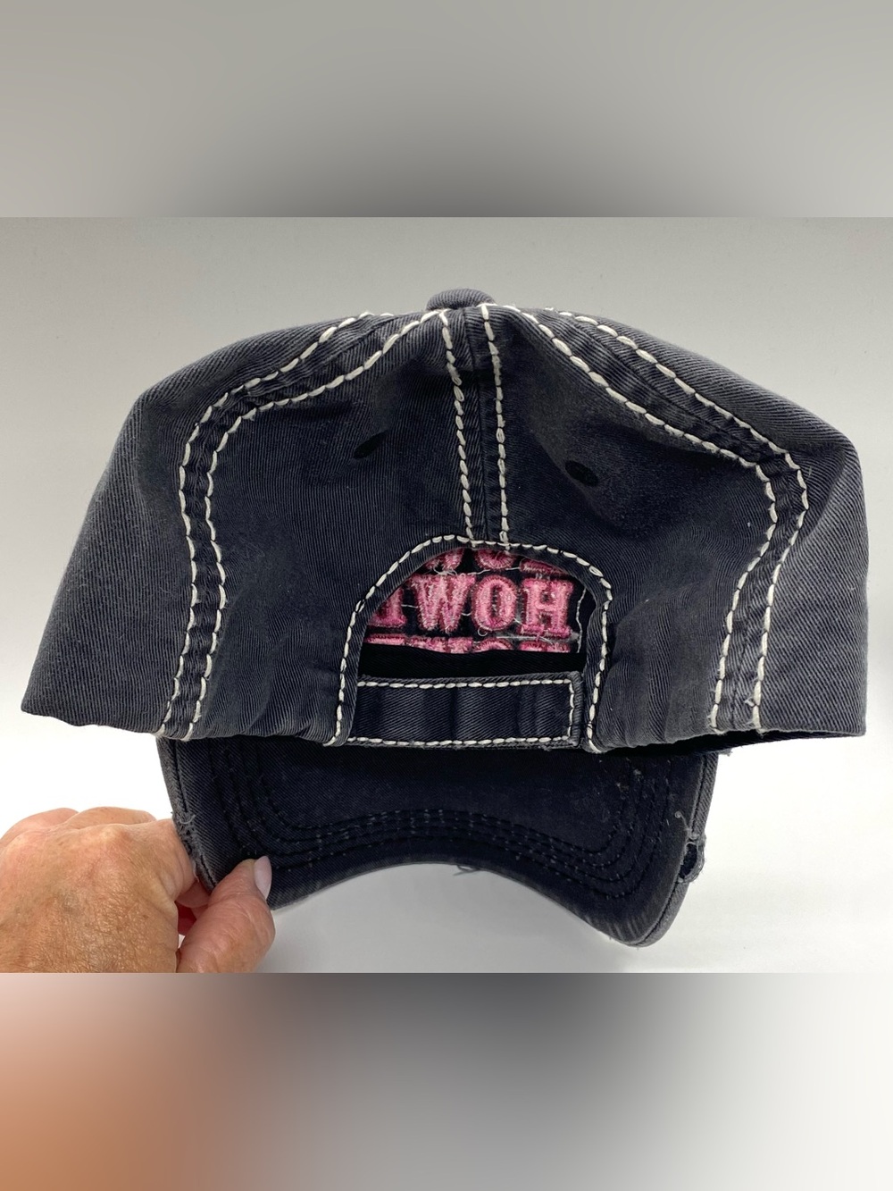 KBETHOS Vintage Women’s Charcoal Gray Pink HOWDY Baseball Hat Boho Country - Picture 9 of 13